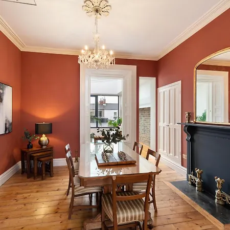 Δωμάτια σε οικογενειακή κατοικία Heytesbury Street *